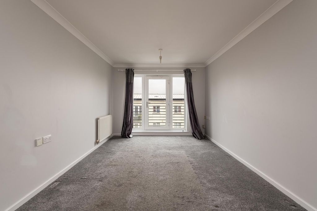 Property photo 3 of 9 Property For Rent