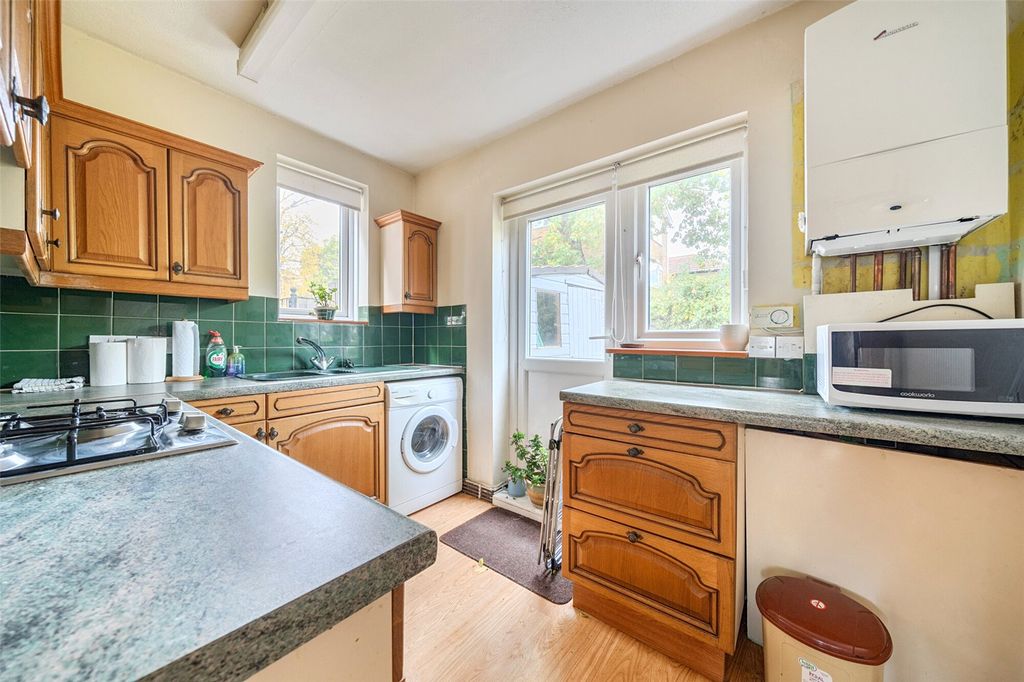 Property photo 2 of 16 Kitchen