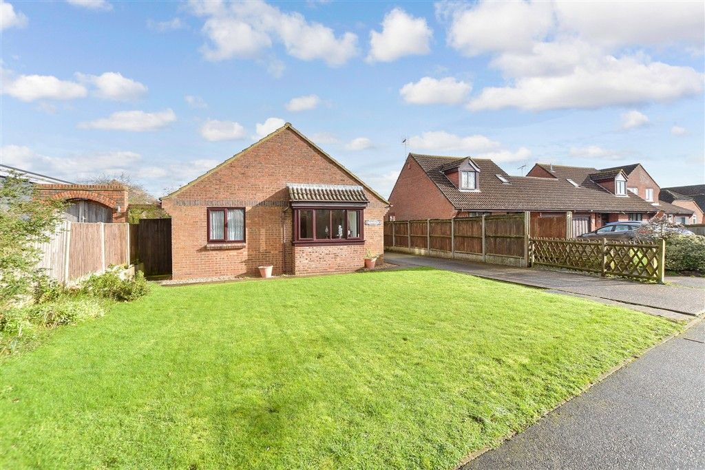 Property photo 3 of 9 Front Garden