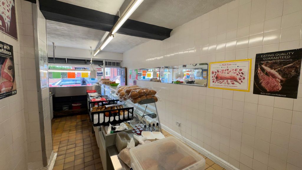 Property photo 3 of 9