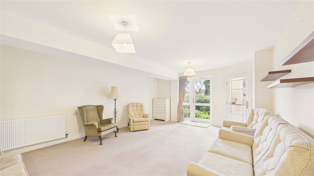 Property photo 3 of 15 Picture 3