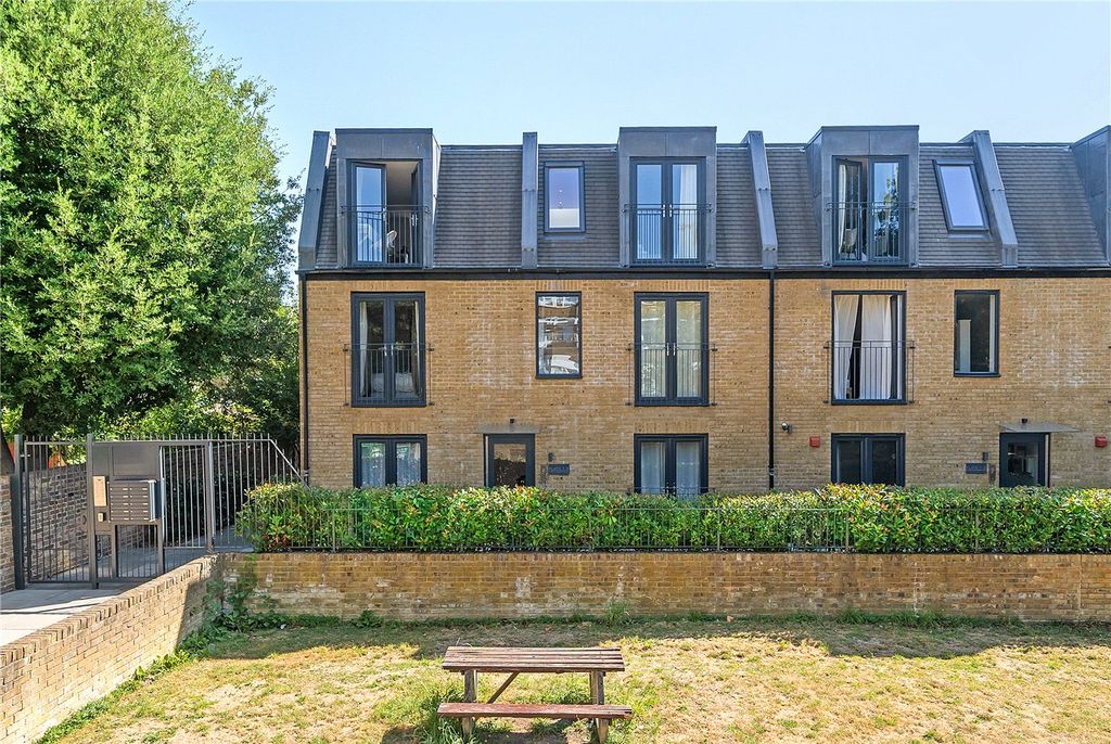 Property photo 1 of 14 Picture No. 06