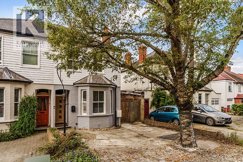 Property photo 1 of 16 London Road, Ewell - Kt17 2BT