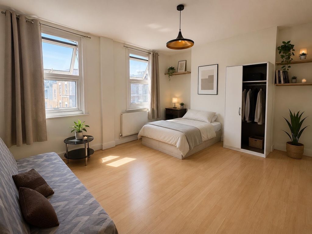 Property photo 1 of 2