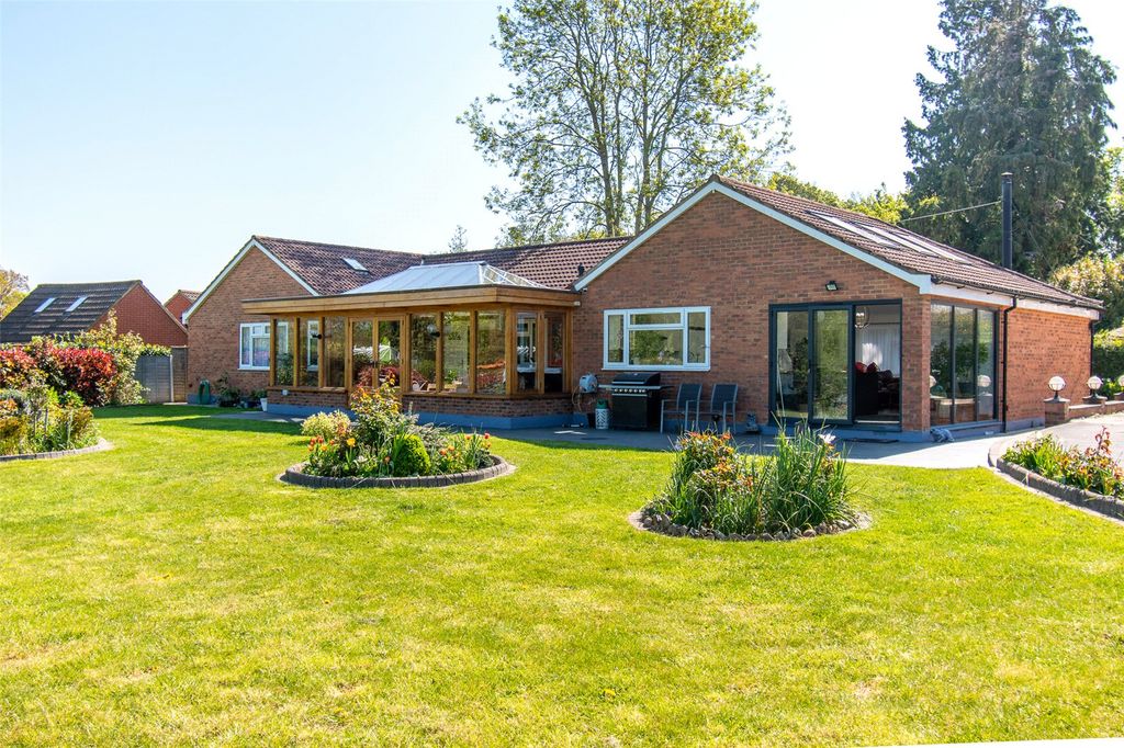 Property photo 1 of 36 Picture No. 57