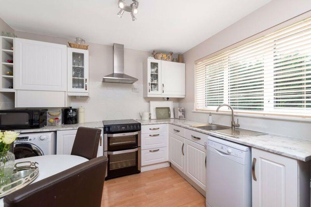 Property photo 3 of 12 Kitchen/Diner