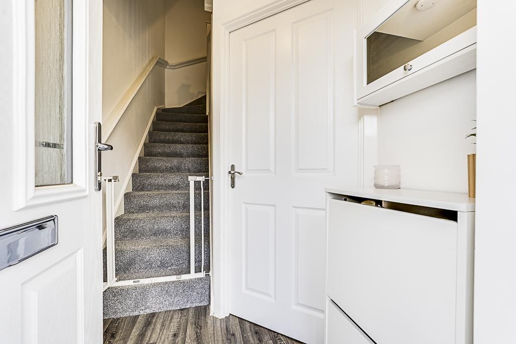 Property photo 2 of 19 16 Stockburn Road, Barton Seagrave-5.Jpg