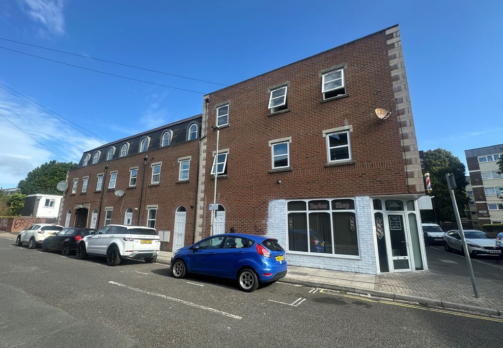 Property photo 1 of 9 Img_3738_12_Original