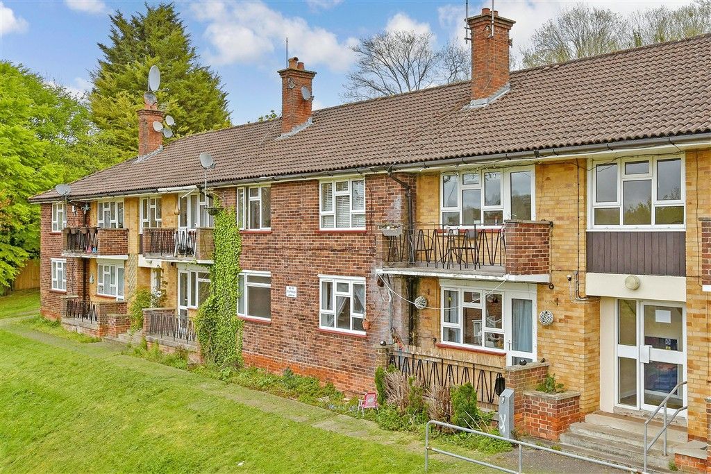 Property photo 1 of 8 External (Web)