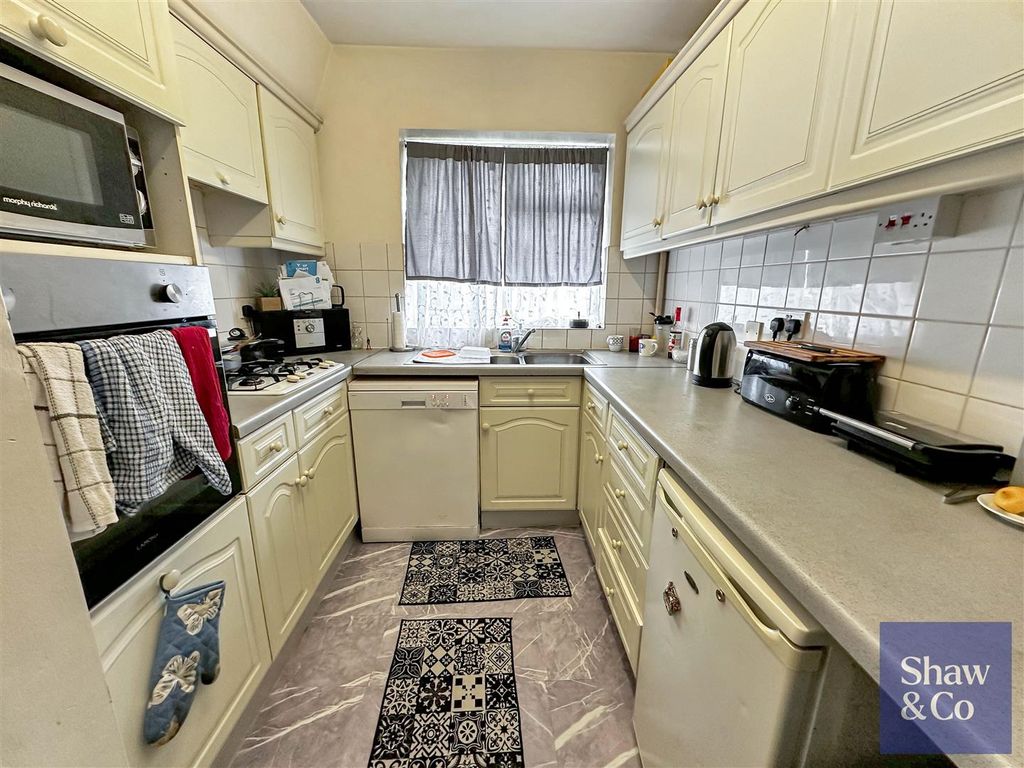 Property photo 3 of 8 Img_1209.Jpg