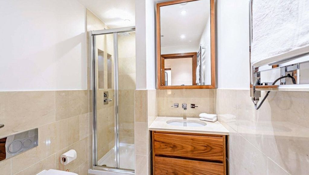 Property photo 3 of 15 Bathroom2-Jpg-12