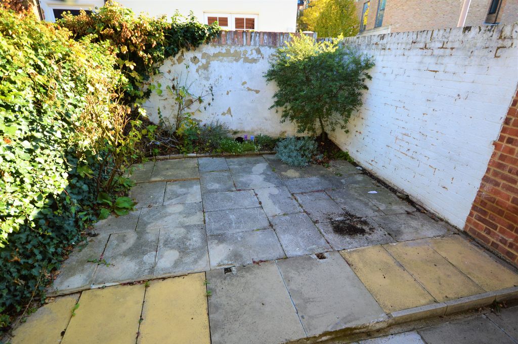 Property photo 2 of 2