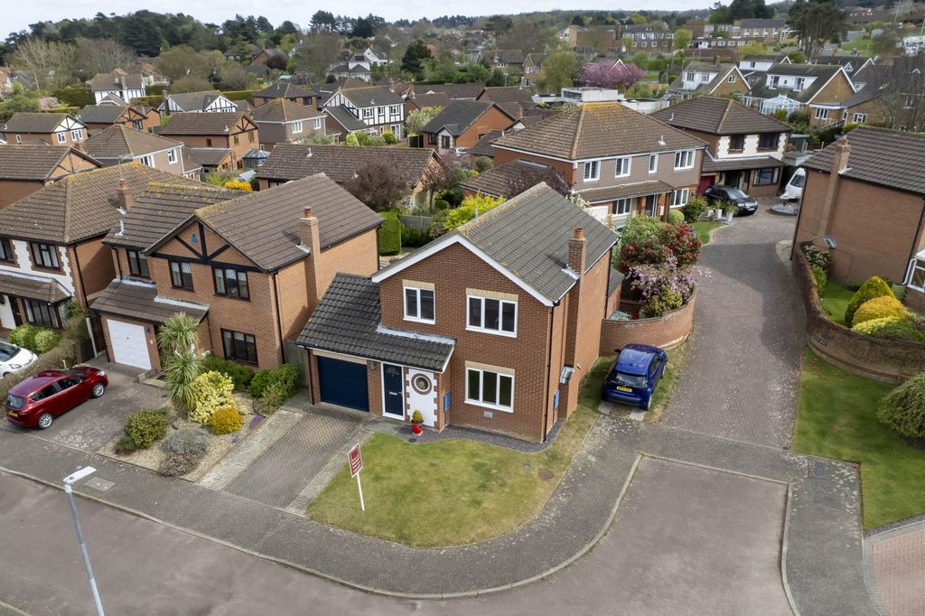 Property photo 1 of 22