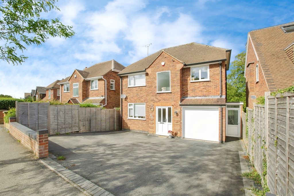 Property photo 1 of 23