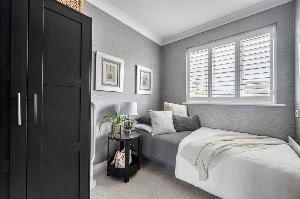 Property photo 3 of 27 Picture No. 04