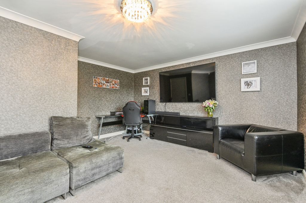 Property photo 3 of 20 Jlp-9