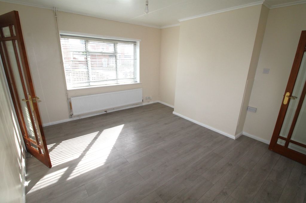 Property photo 2 of 9 Living Room