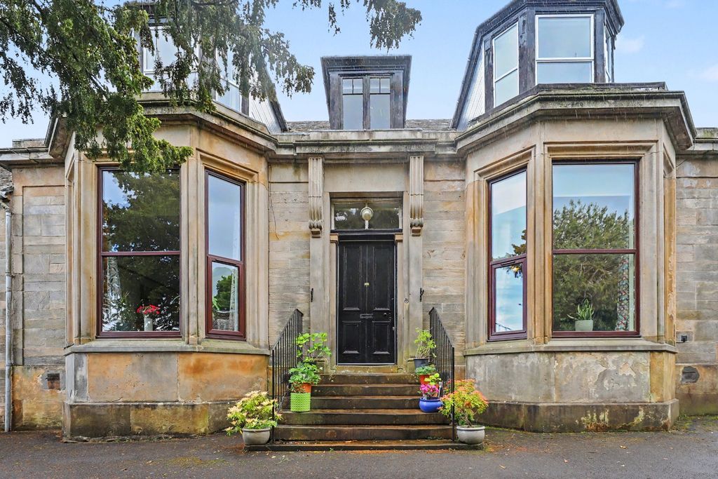 Property photo 1 of 35 Picture No. 31