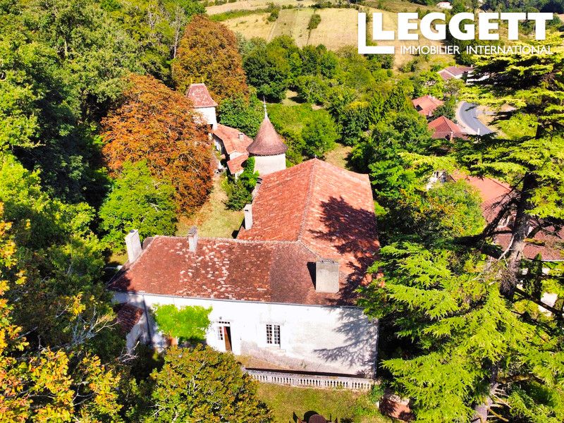 Property photo 2 of 10