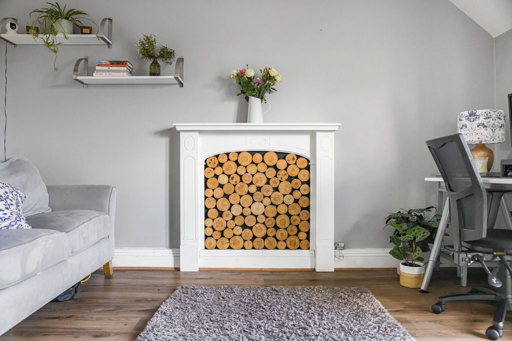 Property photo 3 of 19