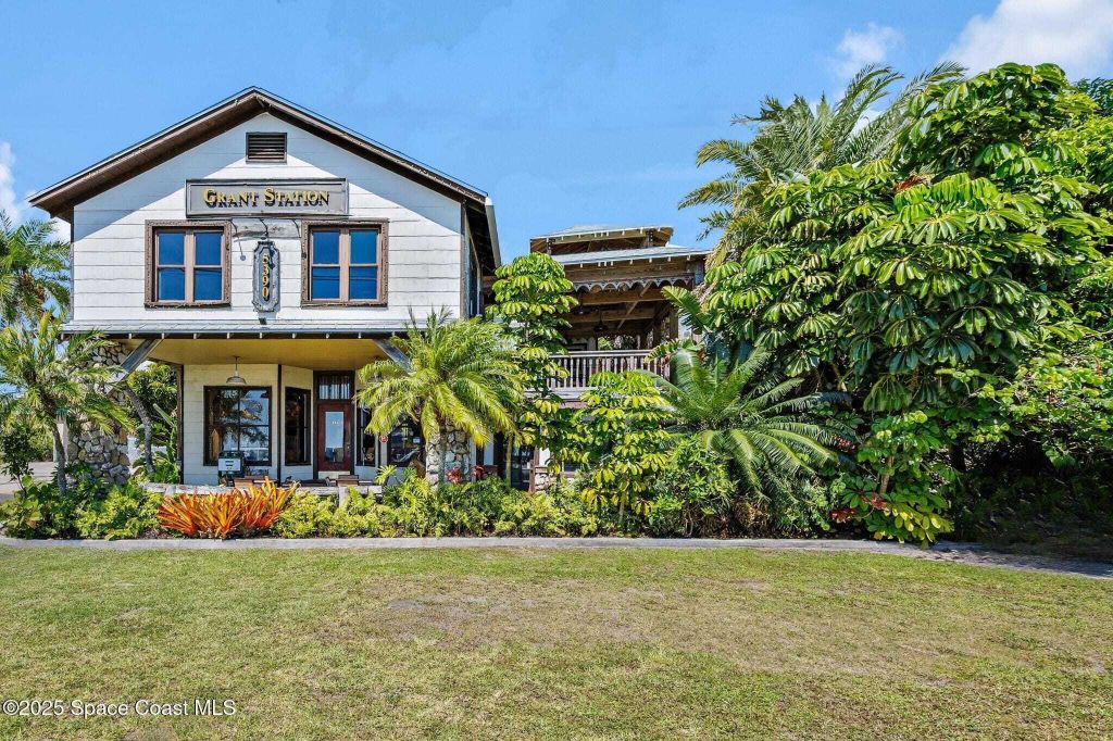 Property photo 1 of 31