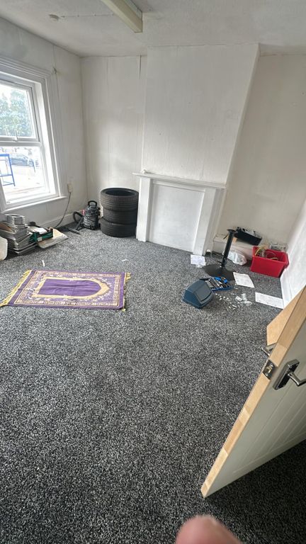 Property photo 3 of 7