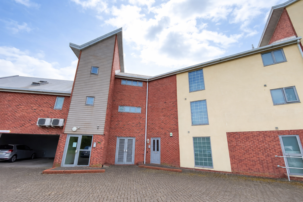 Property photo 2 of 15