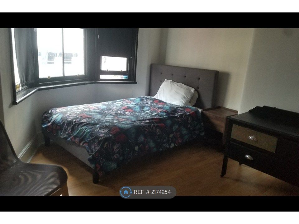 Property photo 1 of 4