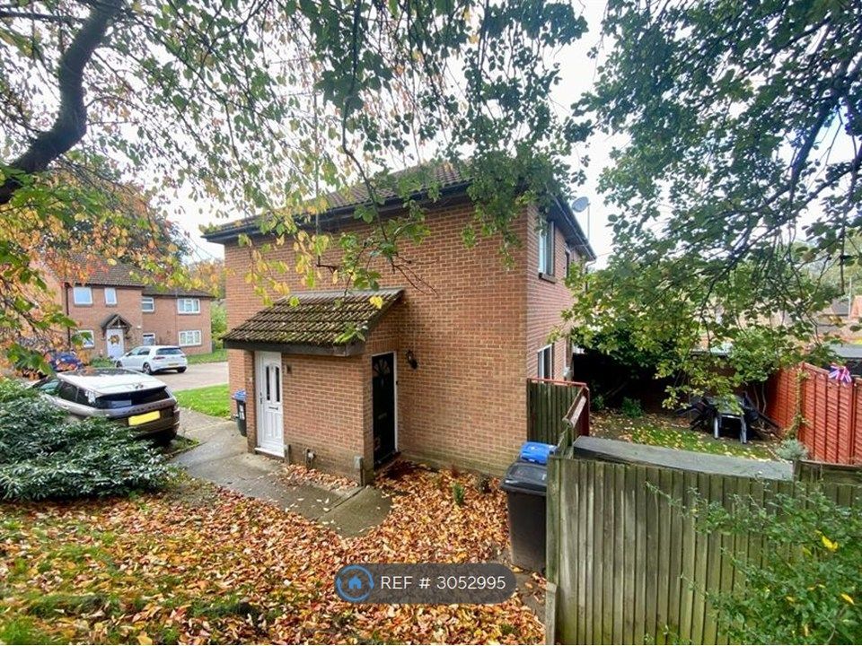 Property photo 1 of 17