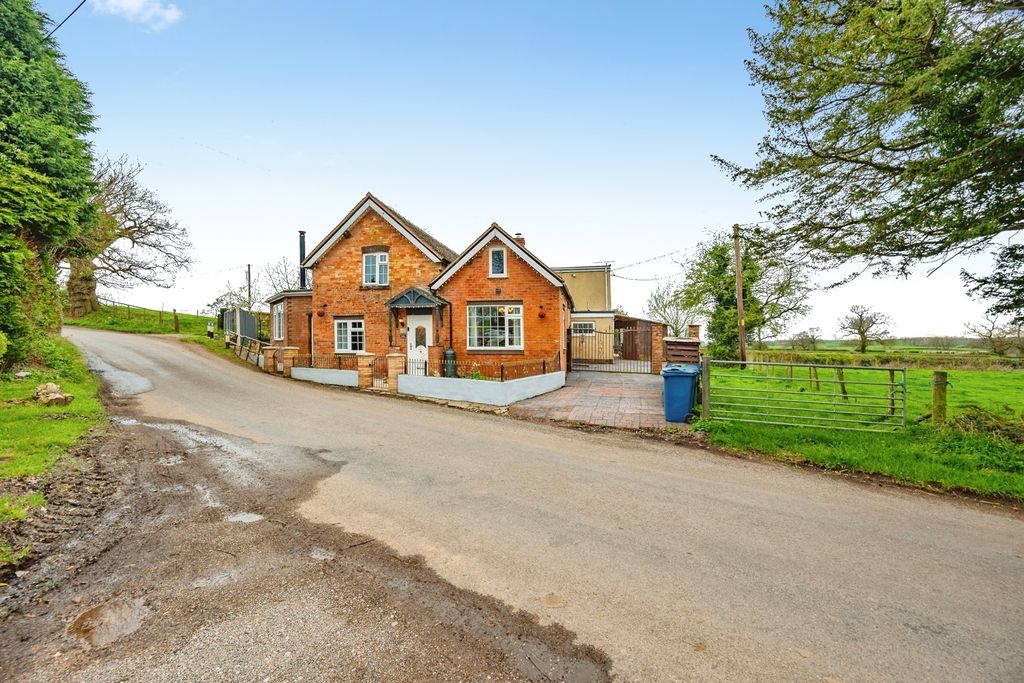 Property photo 1 of 37 Pbox-Img.Jpg