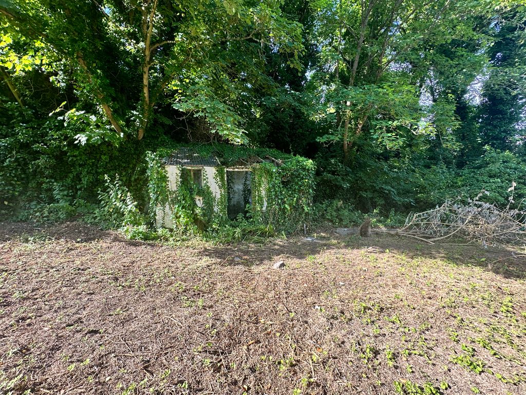 Property photo 3 of 5