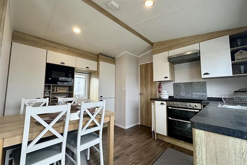 Property photo 3 of 5 002504 2 20260330 23.Jpeg