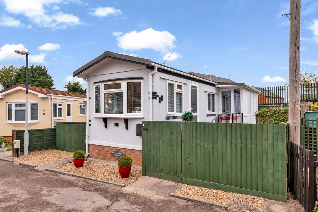 Property photo 1 of 19
