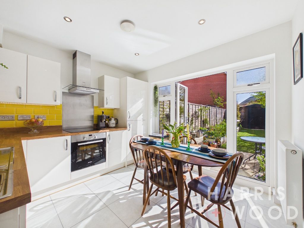 Property photo 3 of 31 5065503