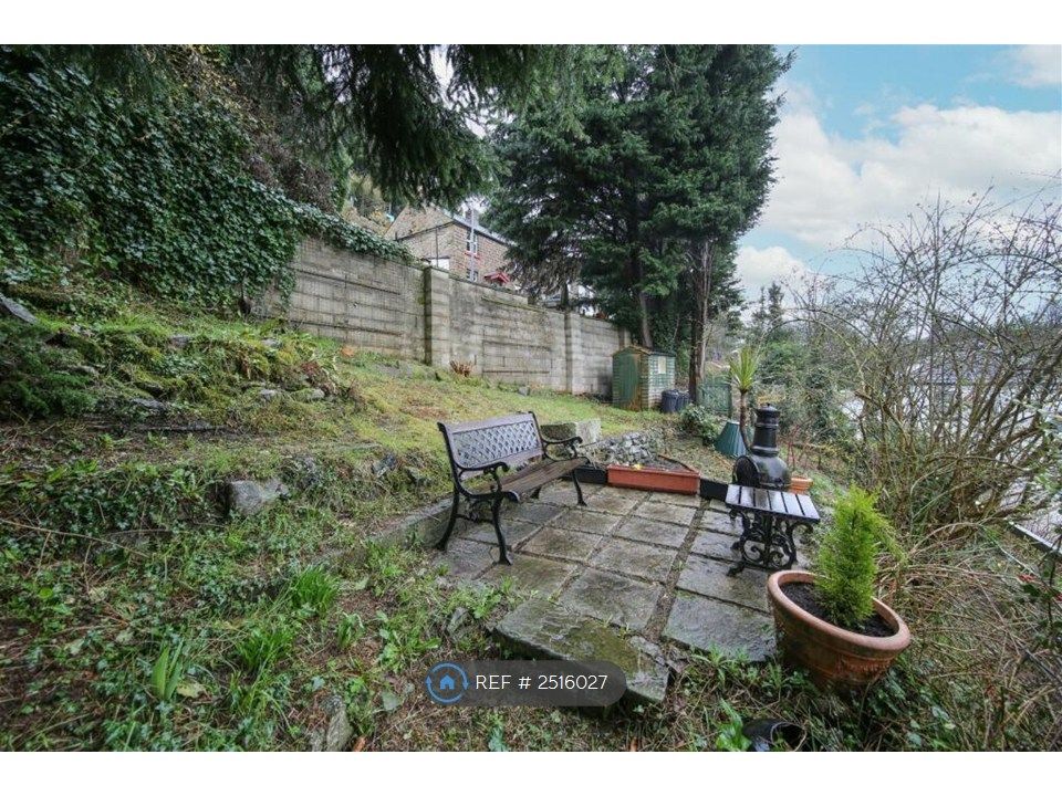Property photo 3 of 4