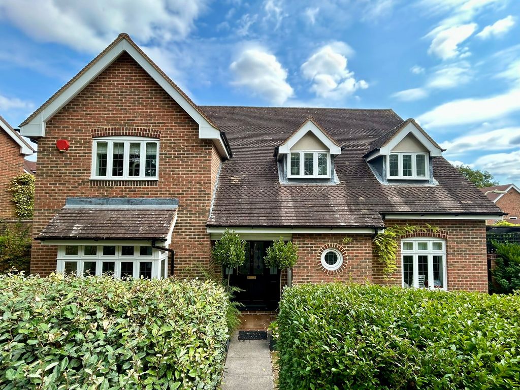 Property photo 1 of 18
