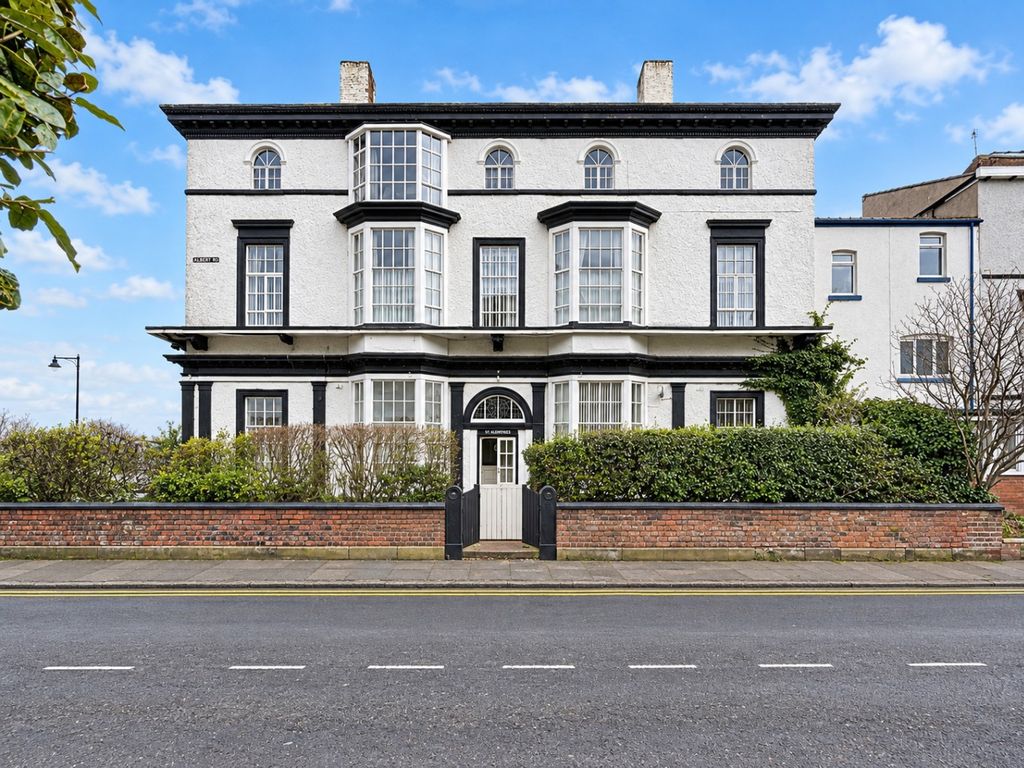 Property photo 1 of 18 4992710