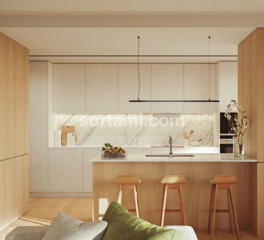 Property photo 3 of 31