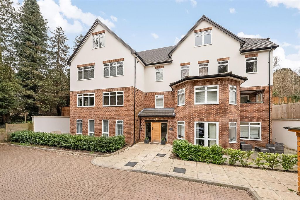 Property photo 1 of 15 Front Elevation