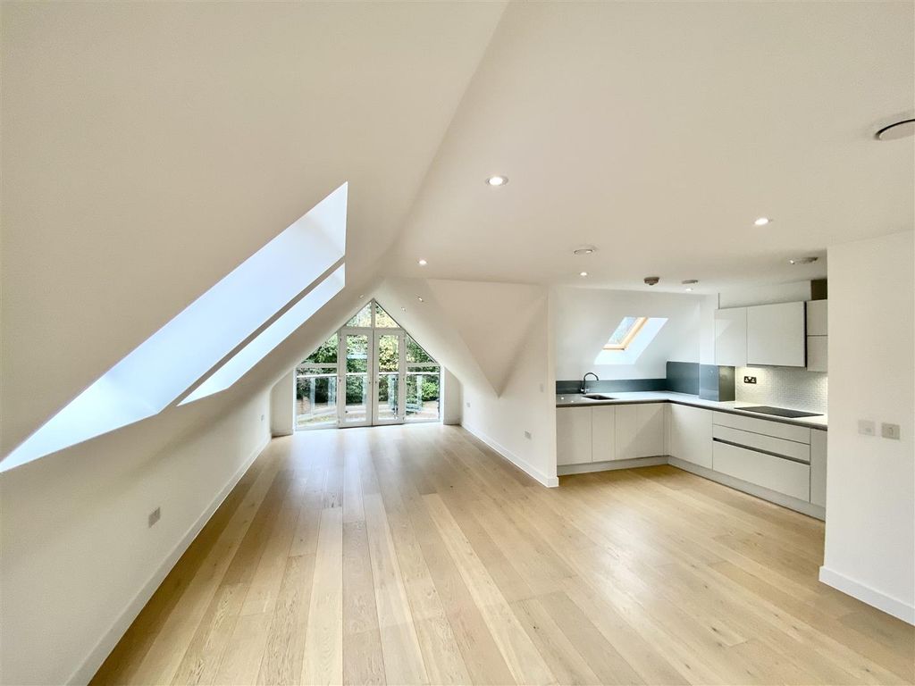 Property photo 2 of 13 Kitchen_Dining Area Pic 2.Jpg
