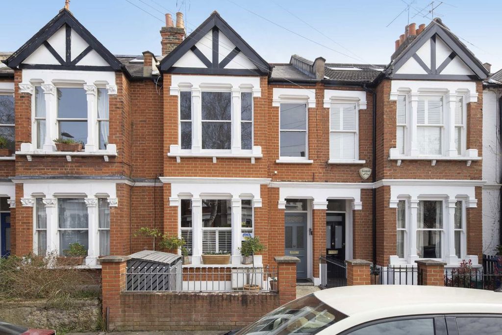 Property photo 1 of 7