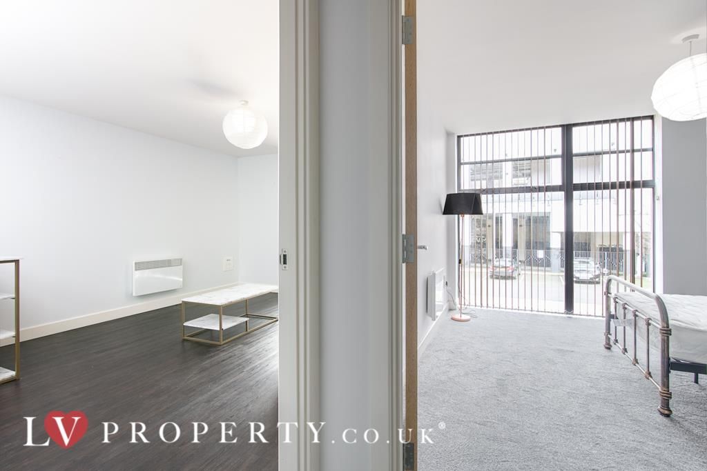 Property photo 3 of 12