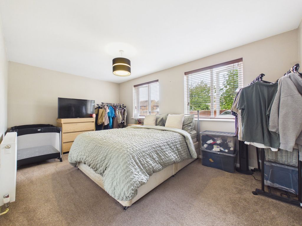 Property photo 3 of 7