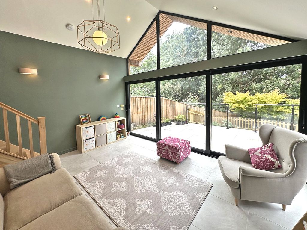 Property photo 3 of 26 Picture 3