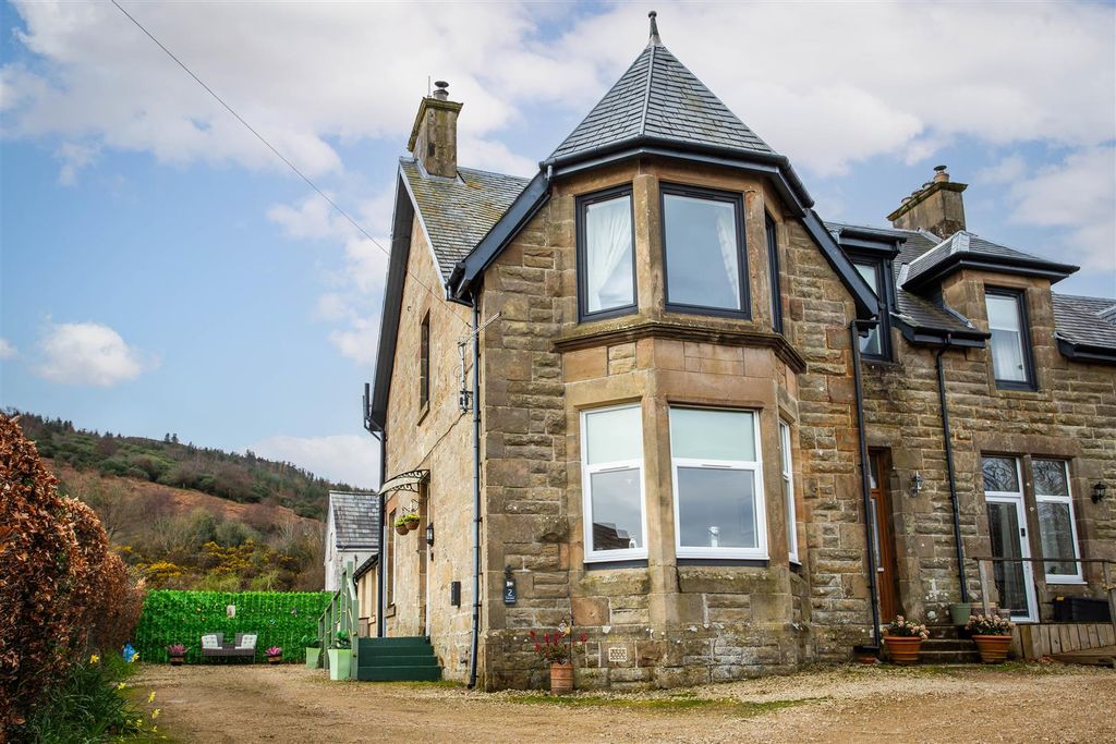 Property photo 1 of 38 Eaisdale Apartment No. 2