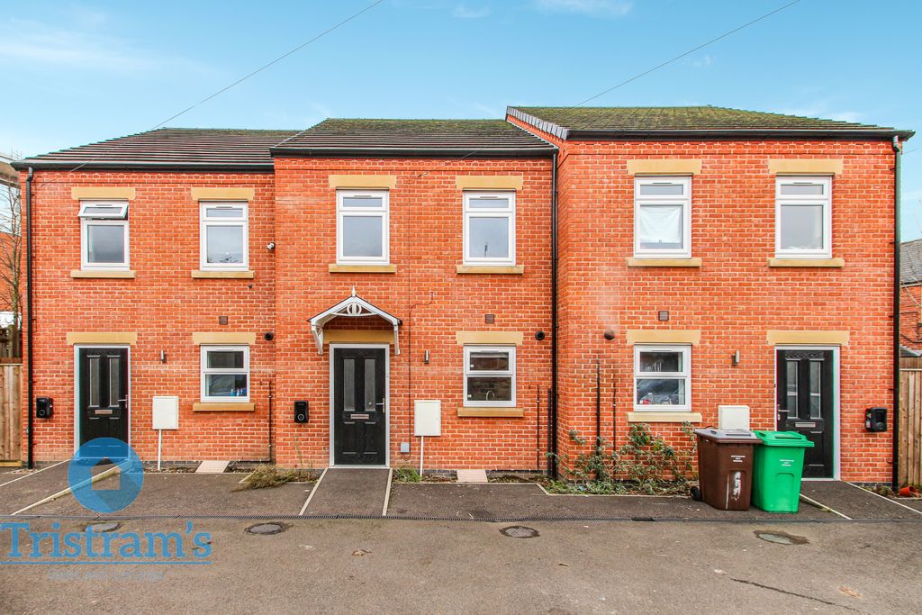 Property photo 1 of 20 Untitled Design - 2024-12-20T124812.177