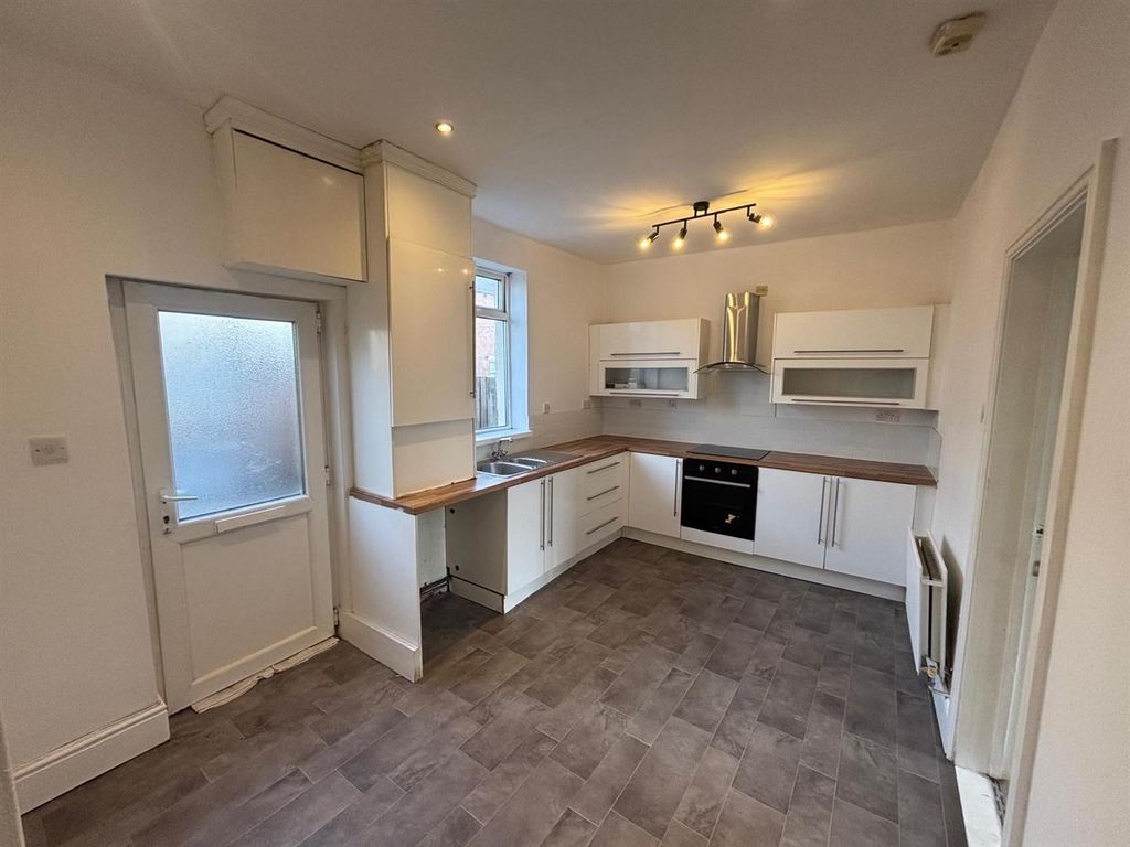 Property photo 3 of 14 1.Jpg