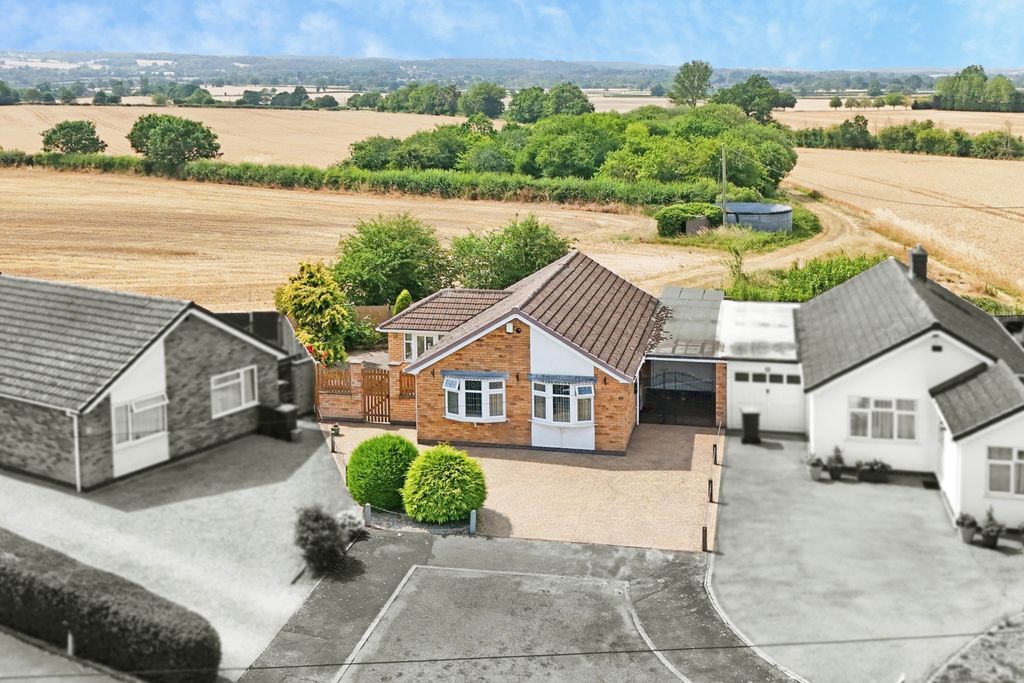 Property photo 1 of 24 48559Fe6-A3