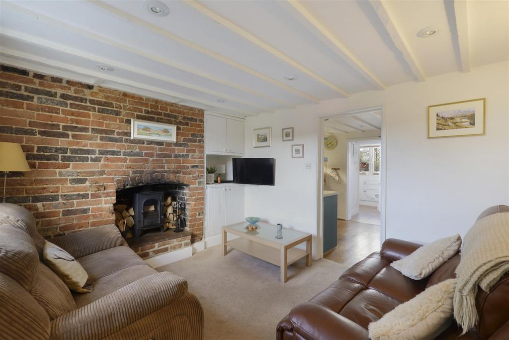 Property photo 2 of 22 6Beechbridge03.Jpg