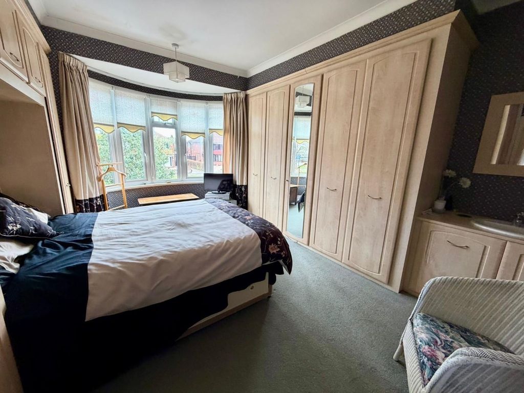 Additional image 9 of 4 bed semi-detached house for saleAcklam Road, Middlesbrough TS5